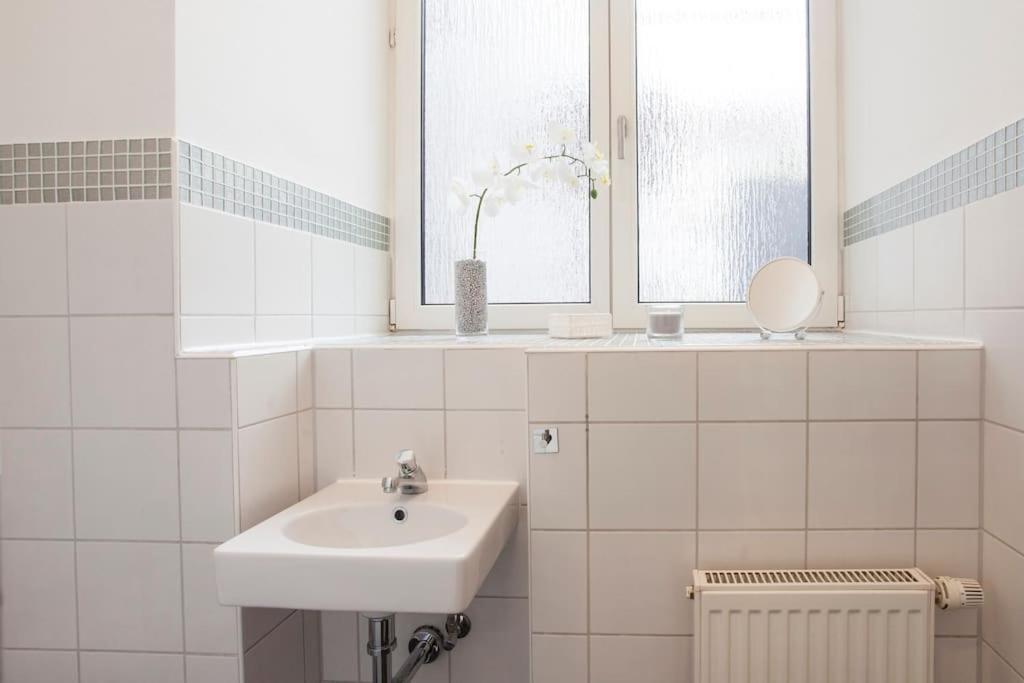 Exclusive 2-Room Souterrain Apartment Nürnberg Eksteriør bilde