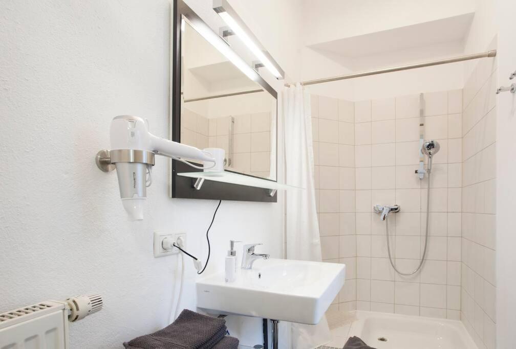Exclusive 2-Room Souterrain Apartment Nürnberg Eksteriør bilde